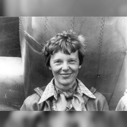 Amelia Earhart image